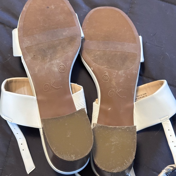 Sandals - Picture 3 of 3